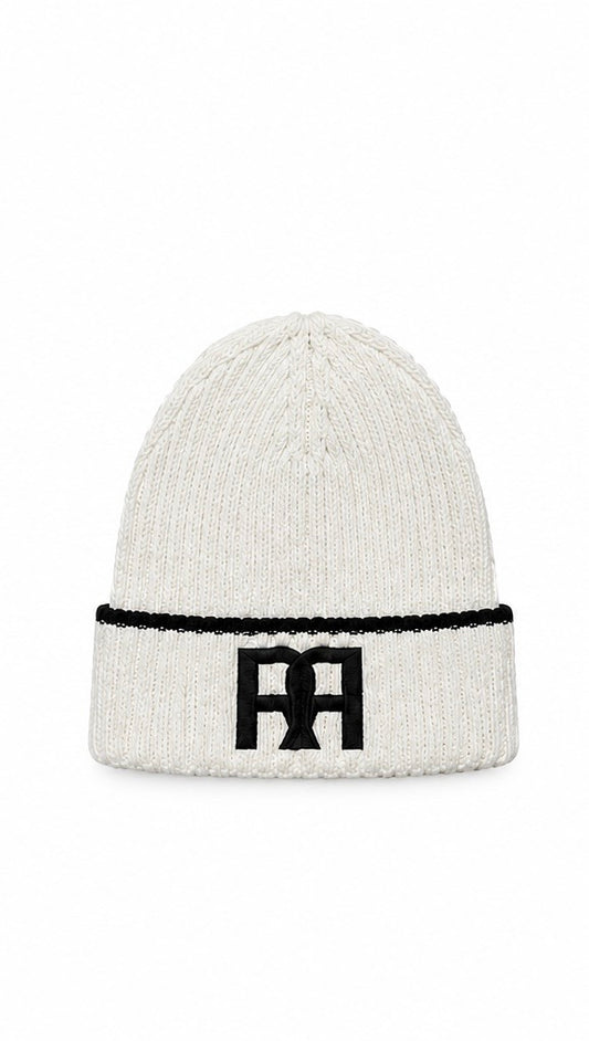 WHITE OFF PANDA BEANIE