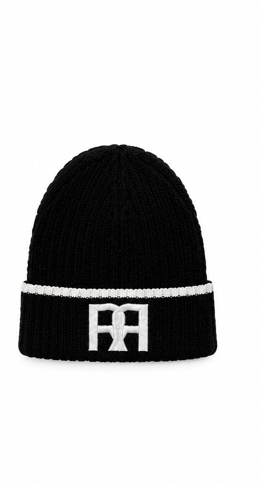 BLACK PANDA BEANIE