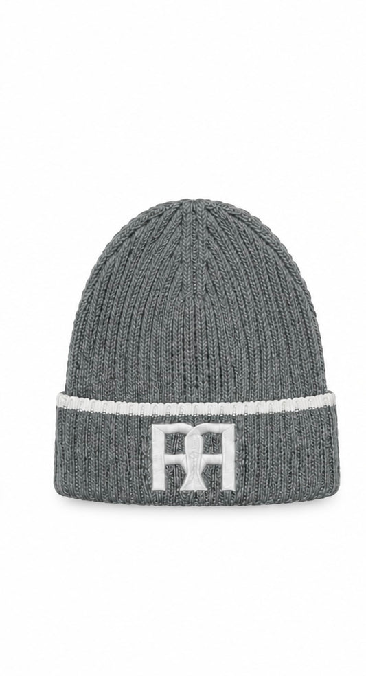 GREY PANDA BEANIE